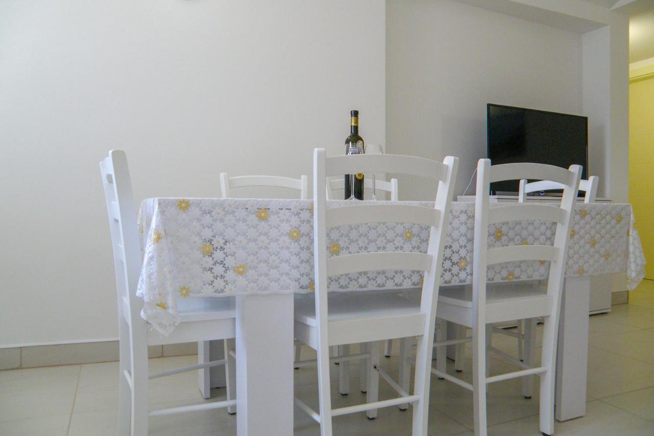 Lada Apartmani Novalja Zewnętrze zdjęcie