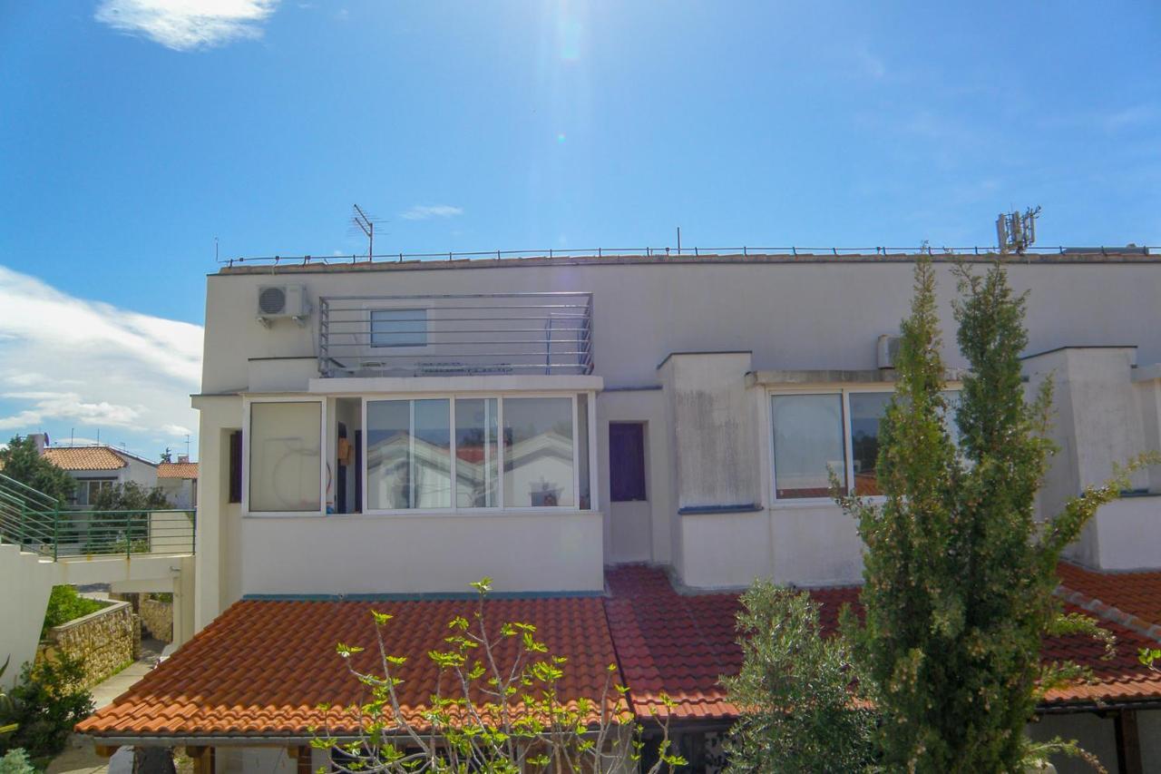 Lada Apartmani Novalja Zewnętrze zdjęcie